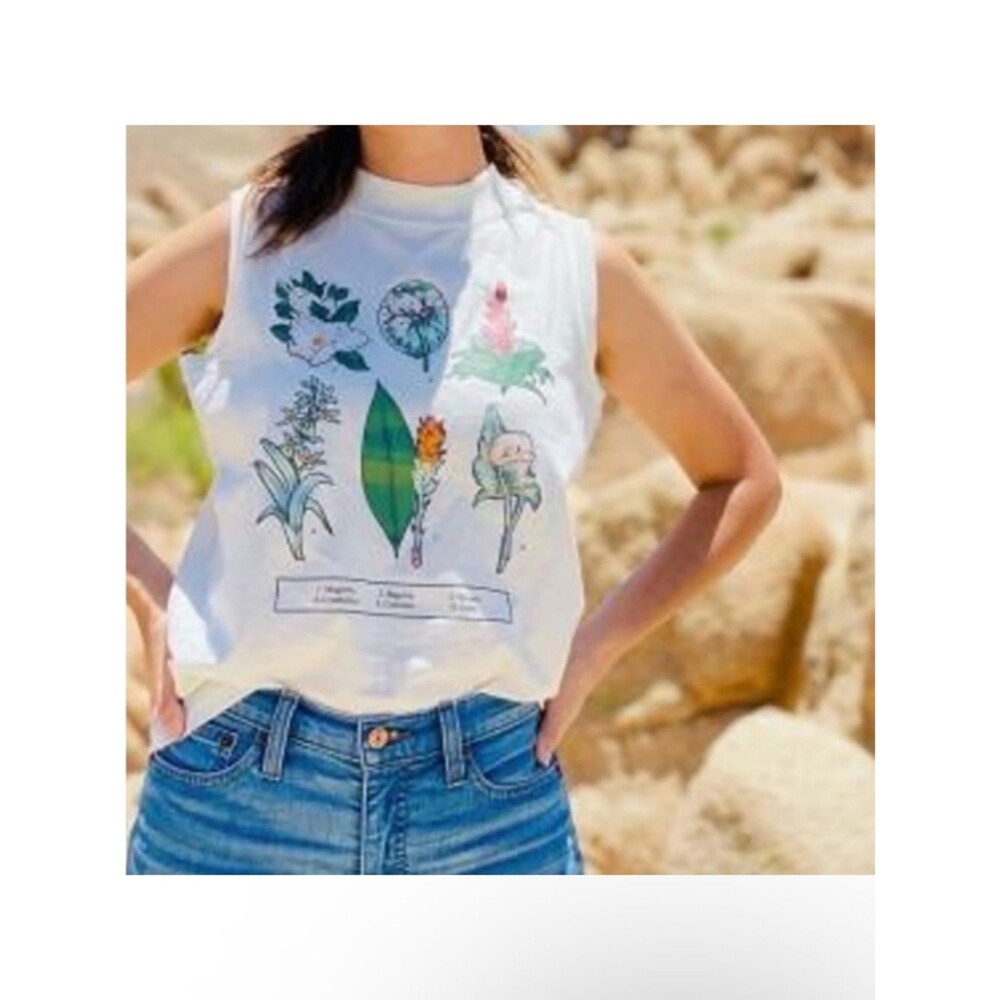 33 Revolutions Exotic Flower Graphic Tee